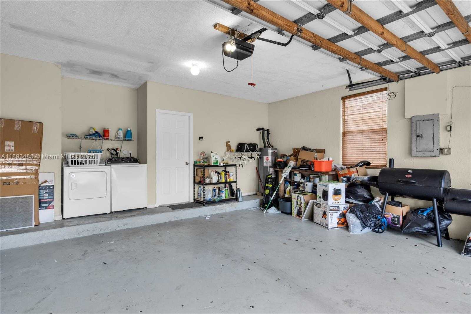 Small Image of 10470 SOUTH WEST 16TH ST, Pembroke Pines Number 30