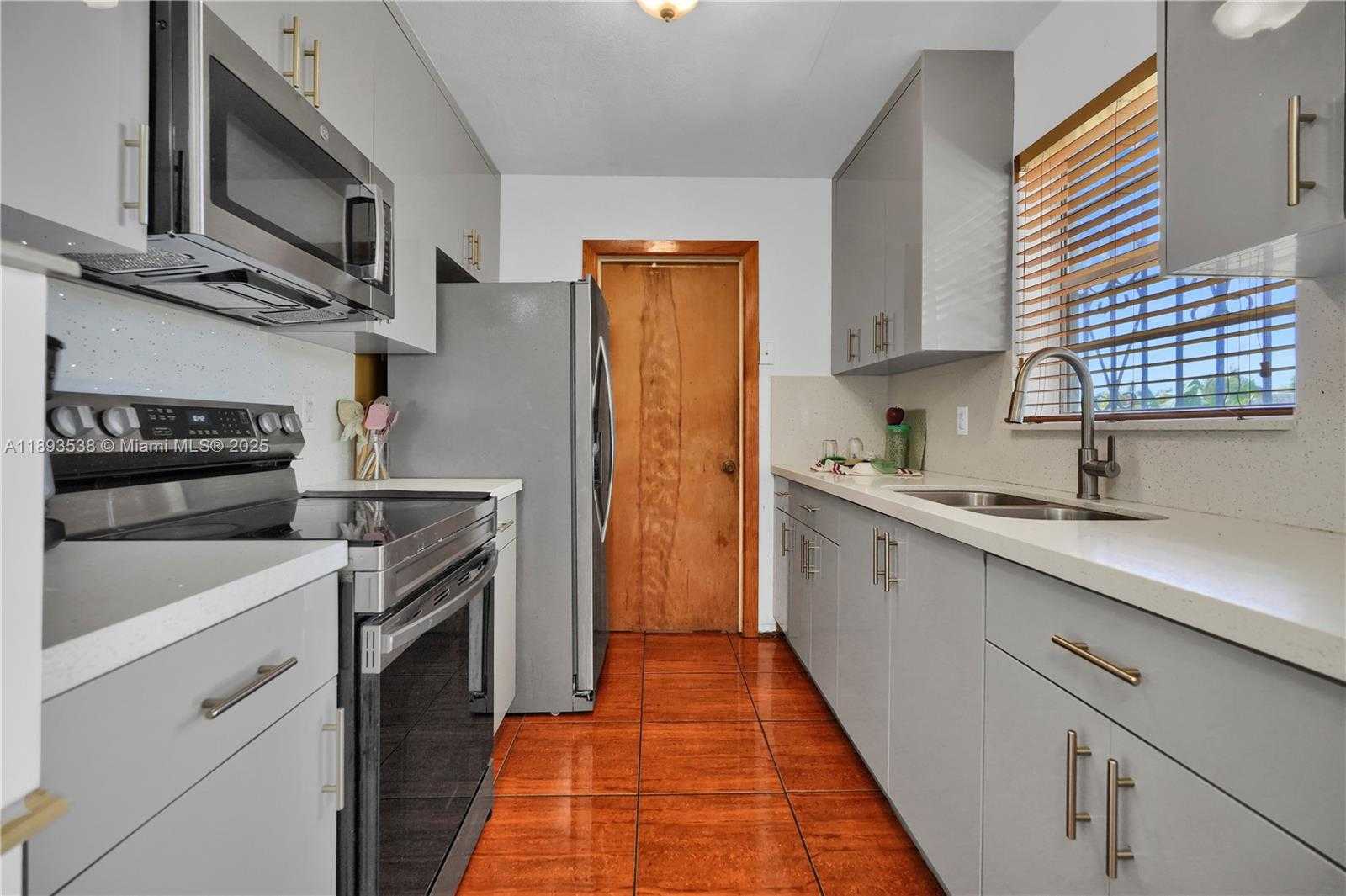 Small Image of 25300 SOUTH WEST 127TH AVE, Homestead Number 2