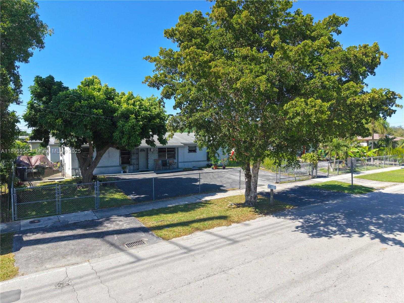 Small Image of 25300 SOUTH WEST 127TH AVE, Homestead Number 24