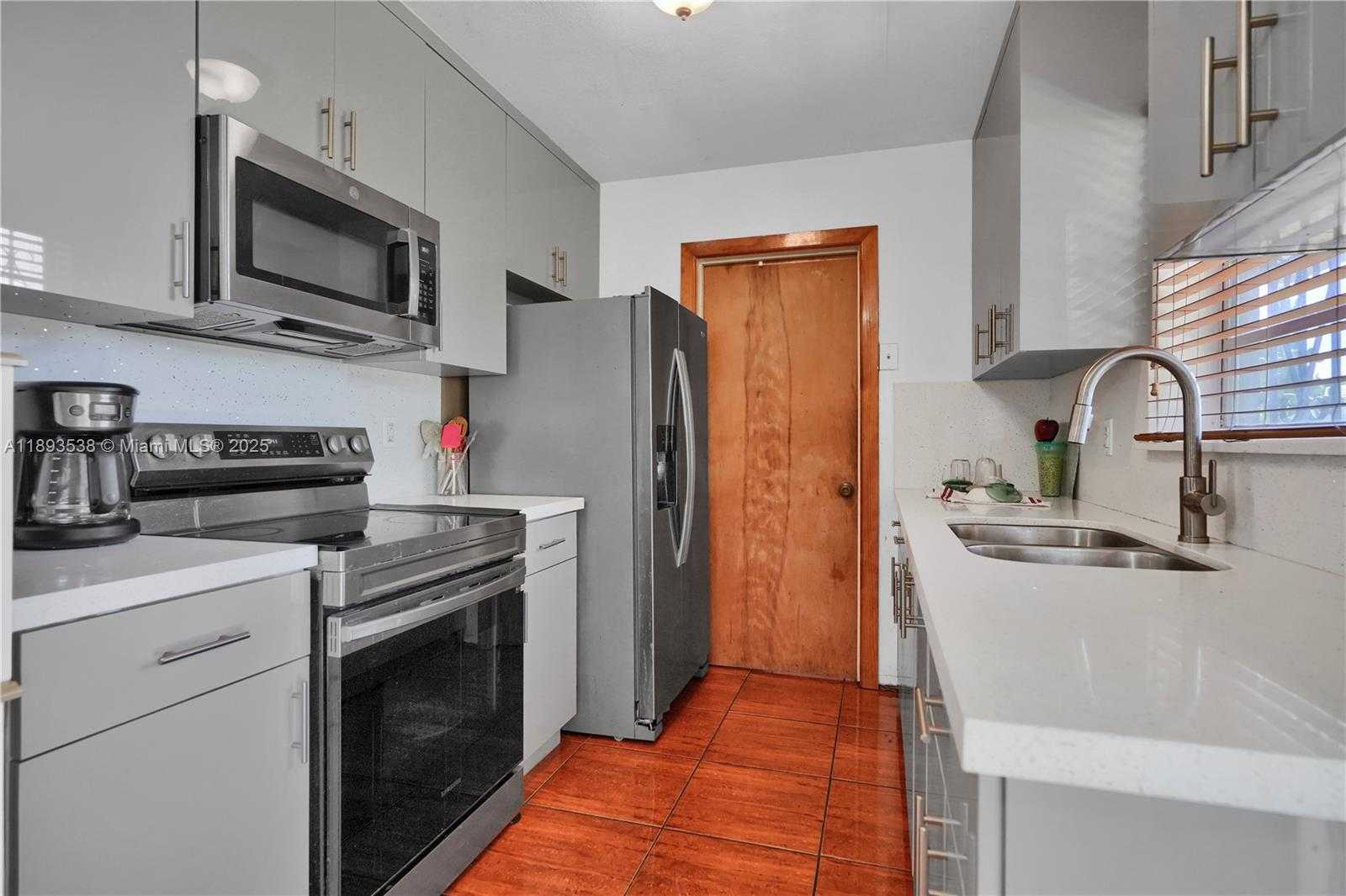 Small Image of 25300 SOUTH WEST 127TH AVE, Homestead Number 29