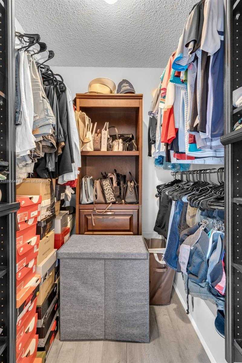 Small Image of 9849 NORTH WEST 6TH CT, Plantation Number 15