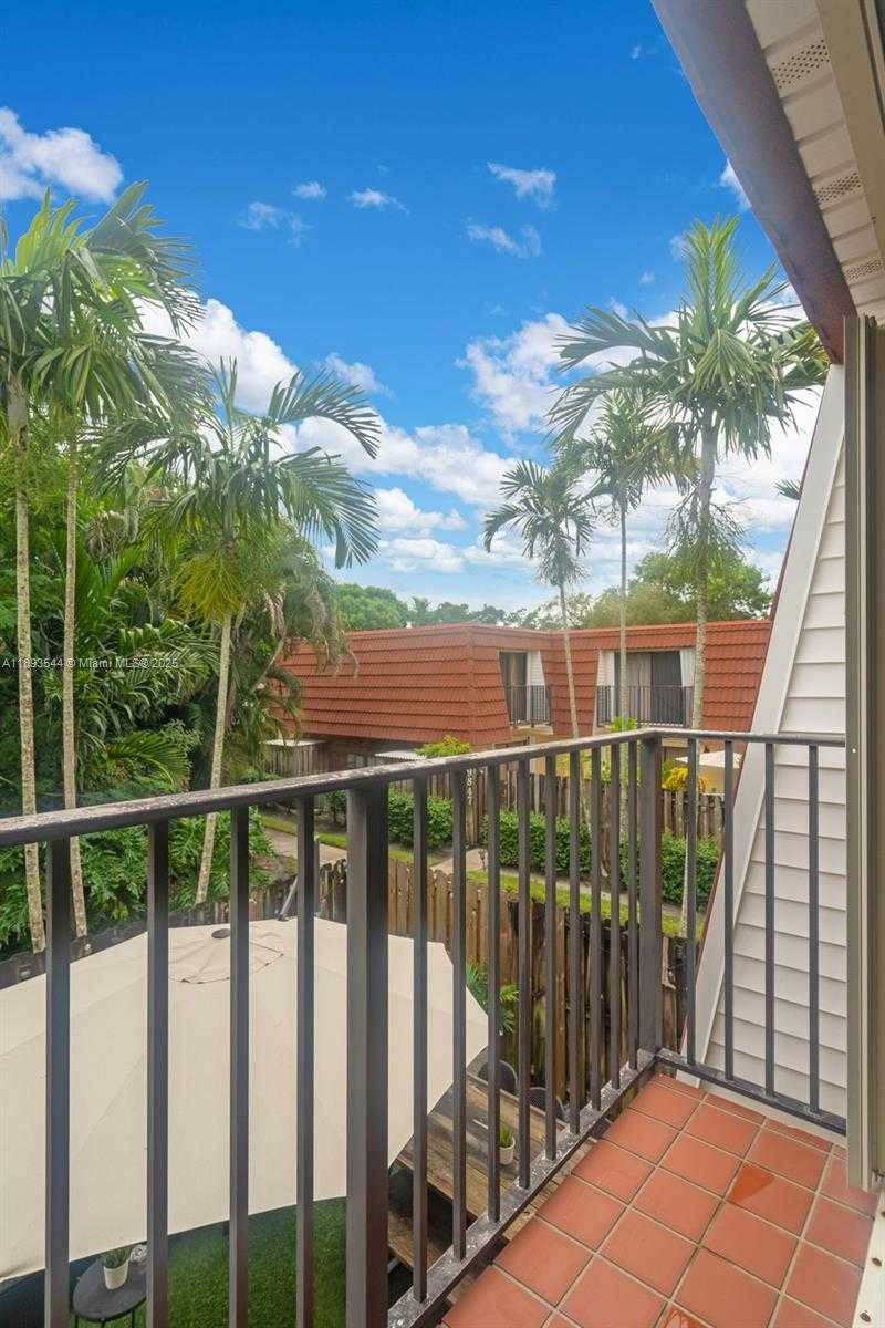 Small Image of 9849 NORTH WEST 6TH CT, Plantation Number 23