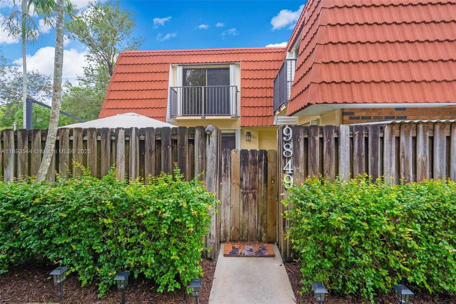 Small Image of 9849 NORTH WEST 6TH CT, Plantation Number 25