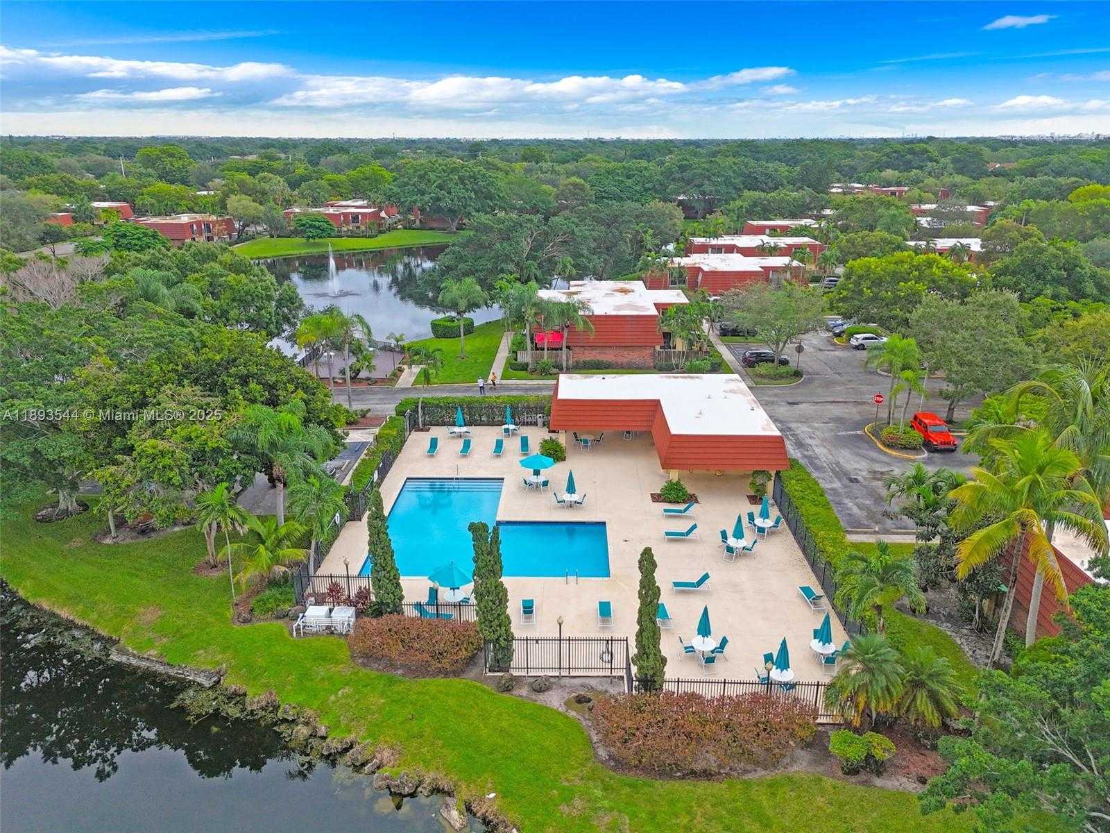 Small Image of 9849 NORTH WEST 6TH CT, Plantation Number 28