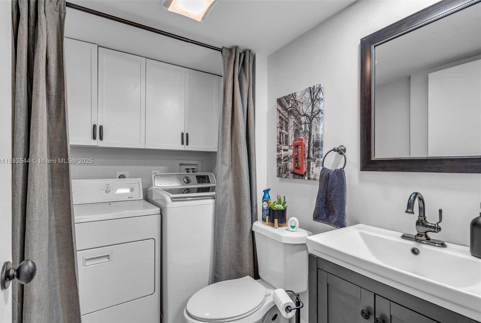 Small Image of 9849 NORTH WEST 6TH CT, Plantation Number 9