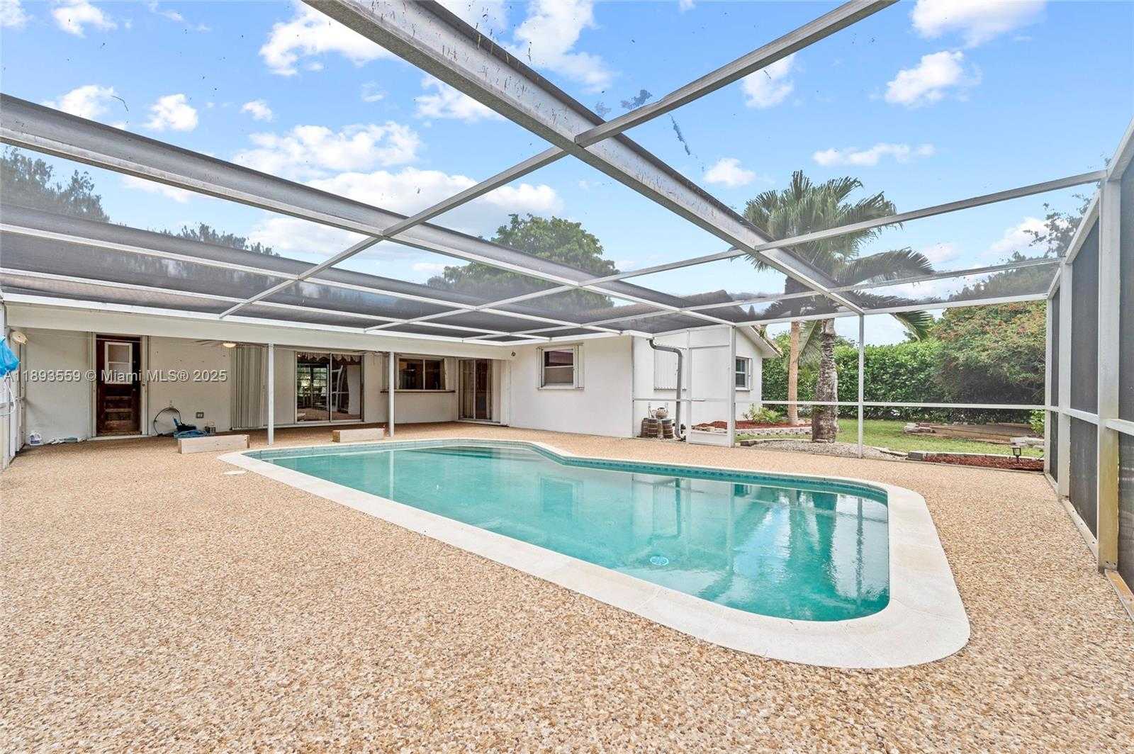 Small Image of 9064 NORTH WEST 23RD PL, Coral Springs Number 31