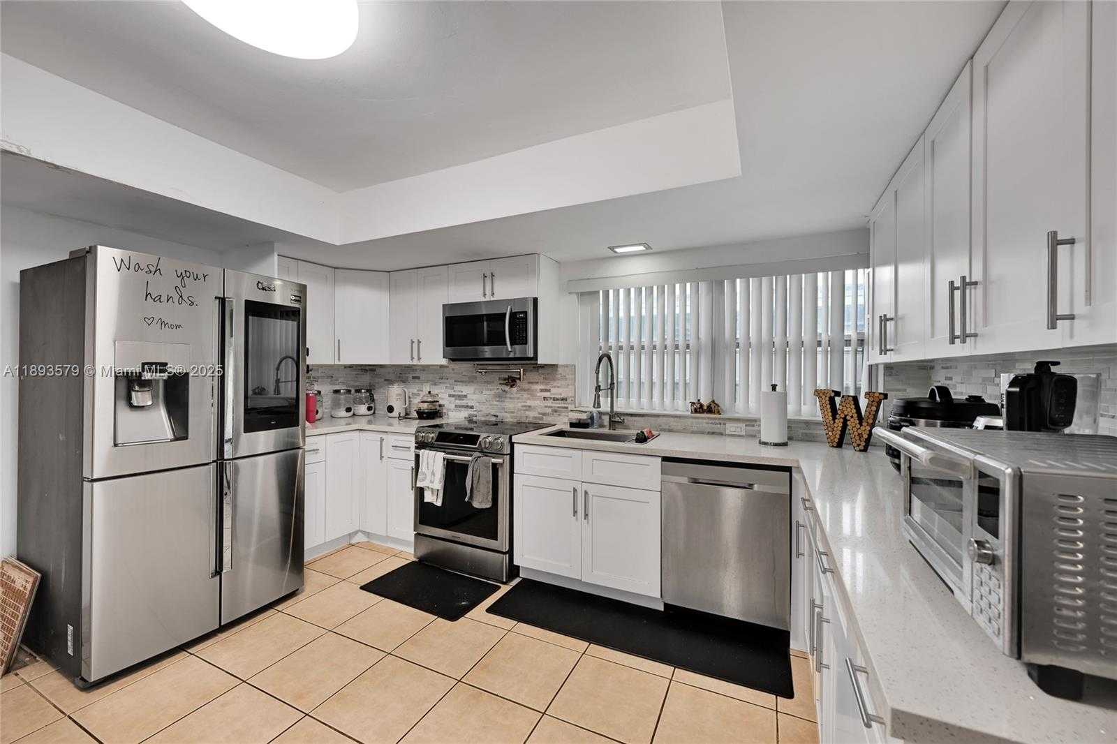 Small Image of 311 NORTH WEST 201ST ST, Miami Gardens Number 11
