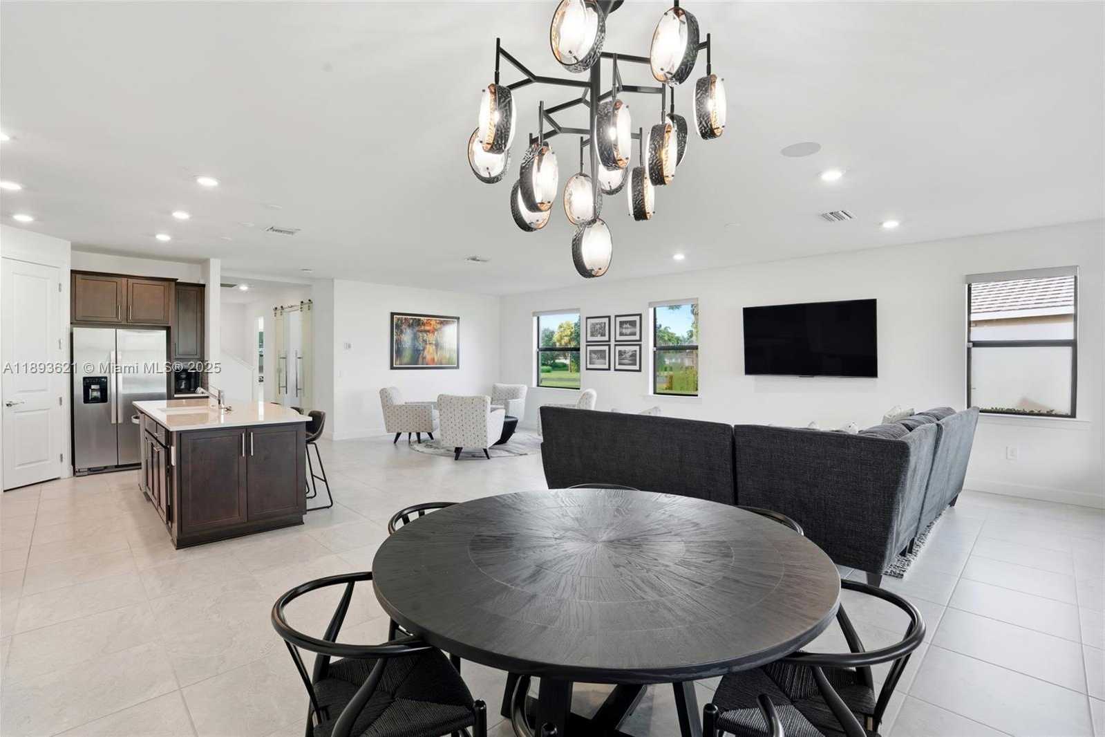 Small Image of 17003 OAKSTEAD DR, Other City - In The State Of Florida Number 14