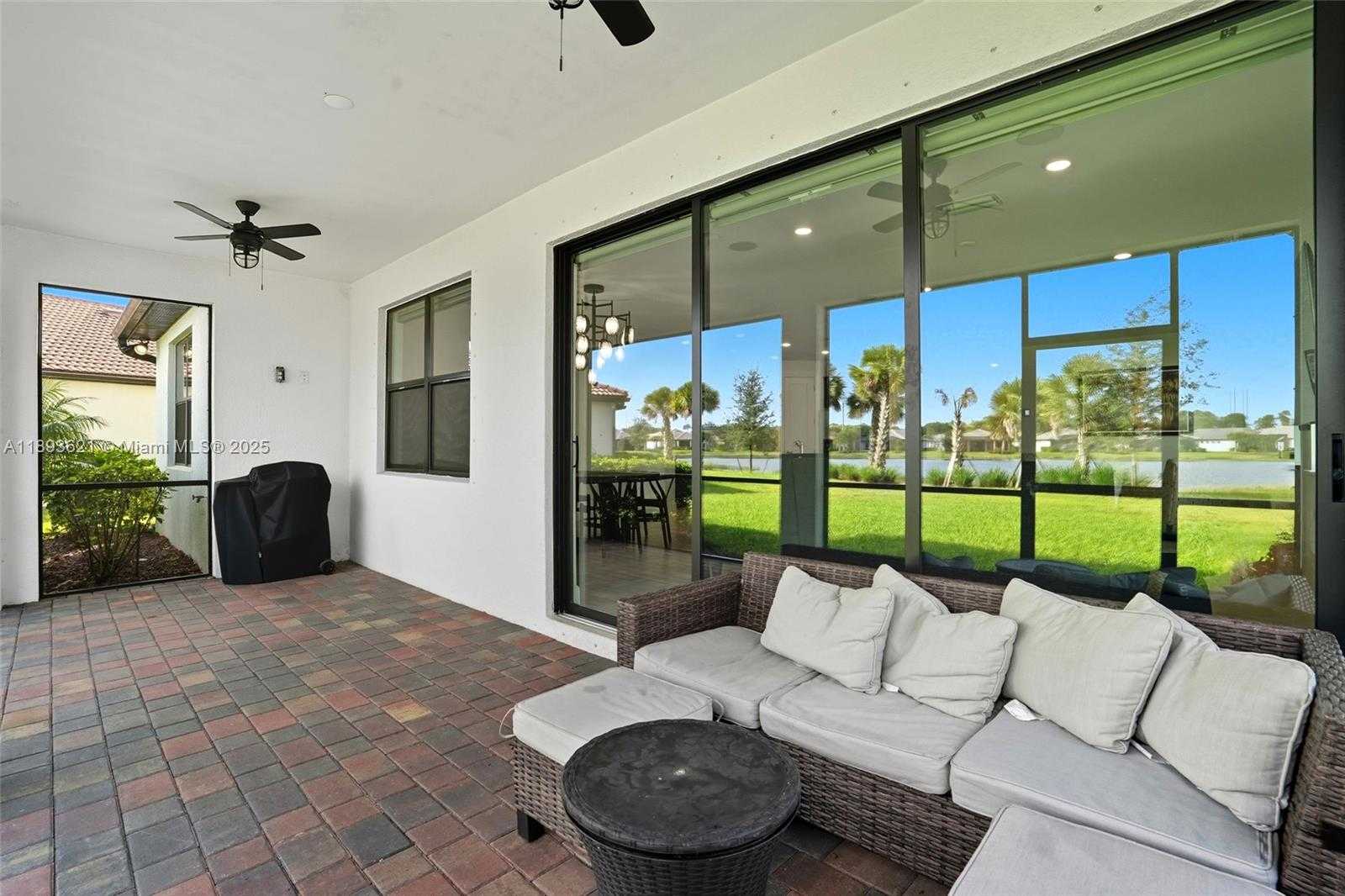 Small Image of 17003 OAKSTEAD DR, Other City - In The State Of Florida Number 35