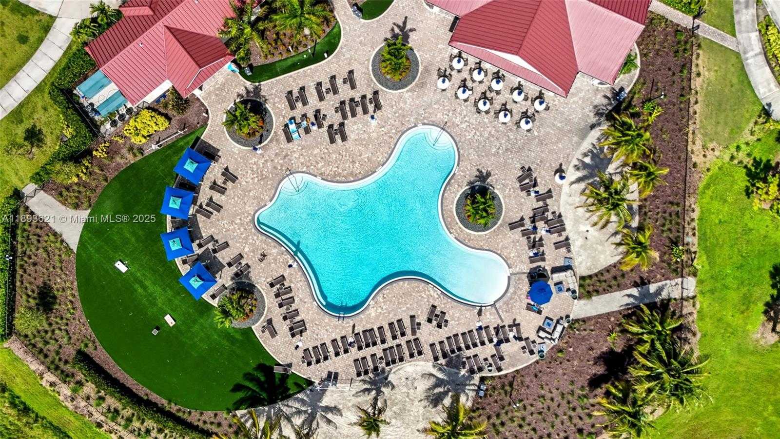 Small Image of 17003 OAKSTEAD DR, Other City - In The State Of Florida Number 45