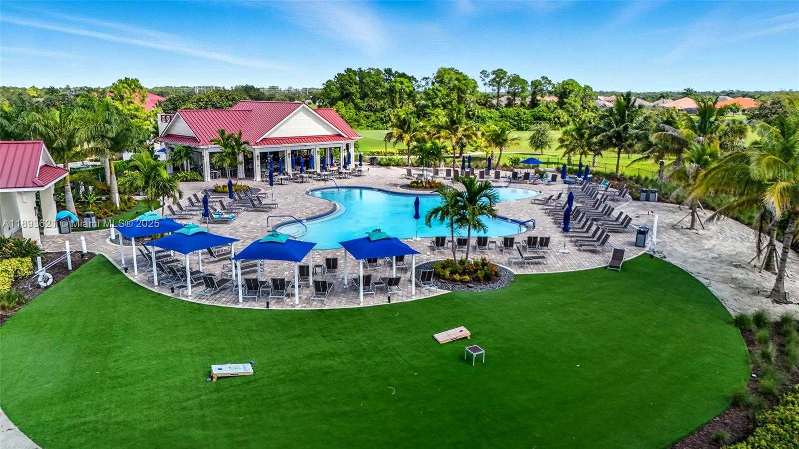 Small Image of 17003 OAKSTEAD DR, Other City - In The State Of Florida Number 46