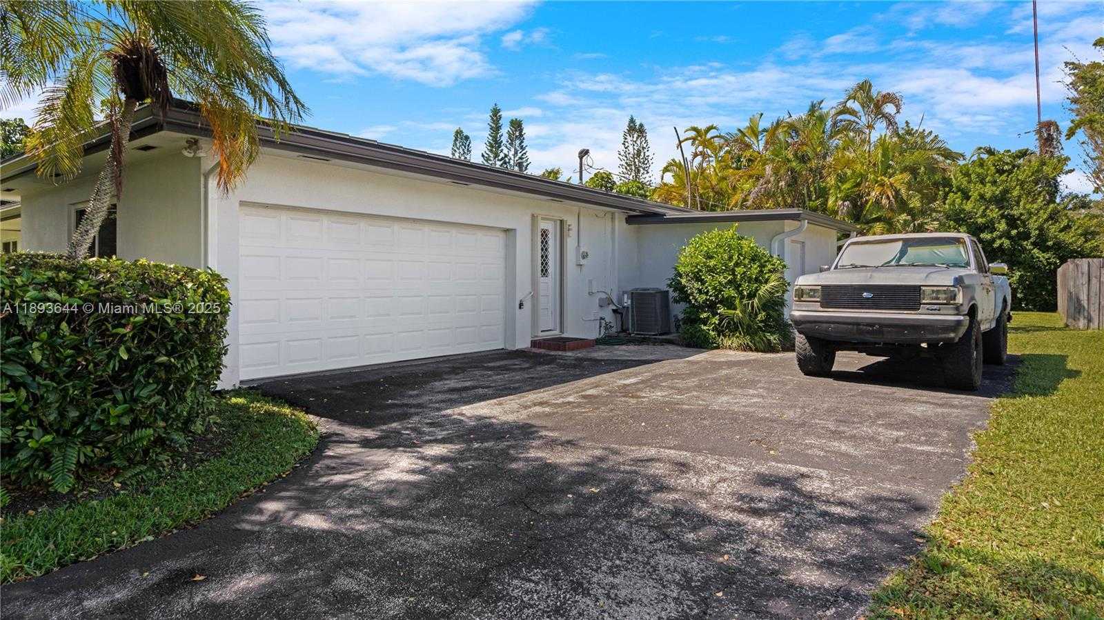 Small Image of 14590 SOUTH WEST 81ST AVE, Palmetto Bay Number 10