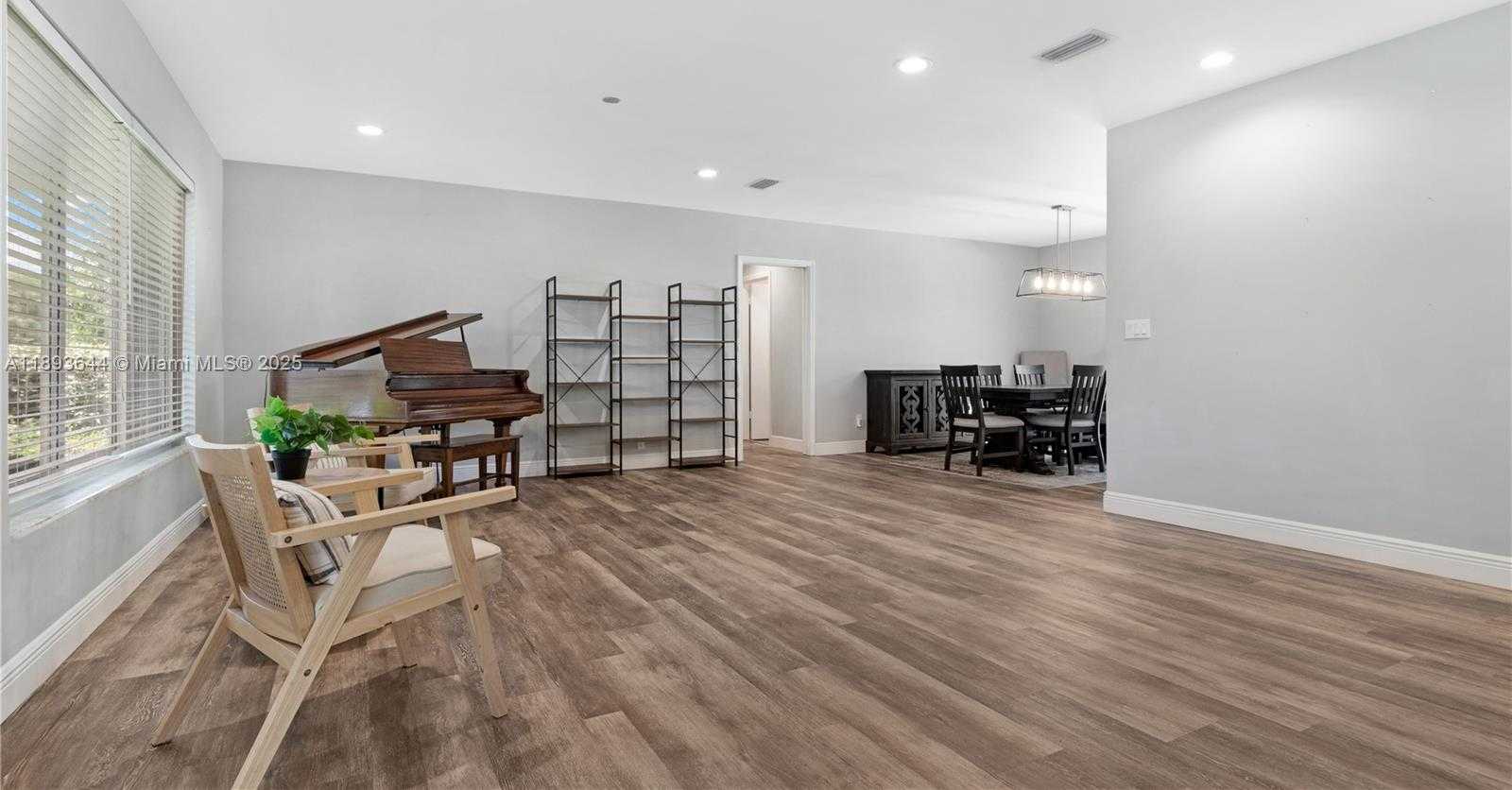 Small Image of 14590 SOUTH WEST 81ST AVE, Palmetto Bay Number 12