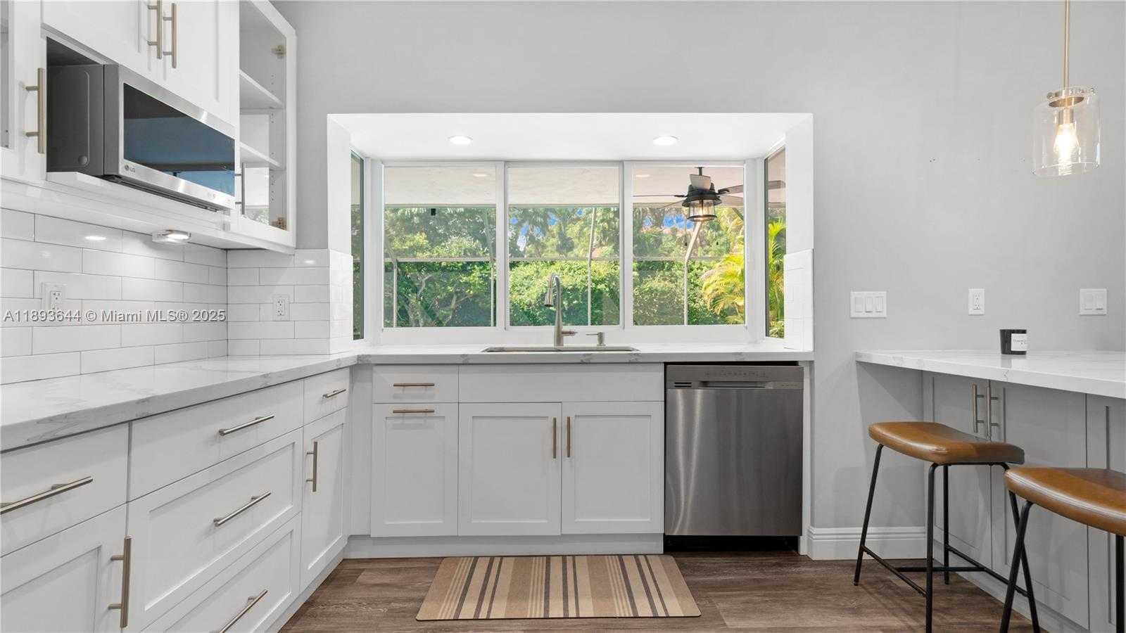 Small Image of 14590 SOUTH WEST 81ST AVE, Palmetto Bay Number 19