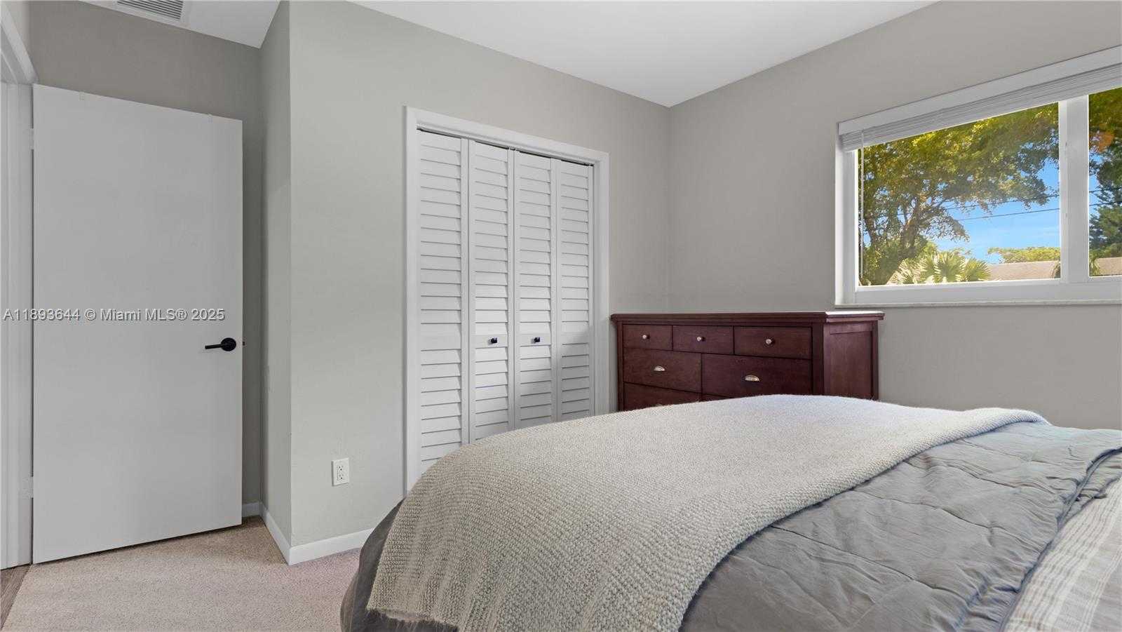 Small Image of 14590 SOUTH WEST 81ST AVE, Palmetto Bay Number 32