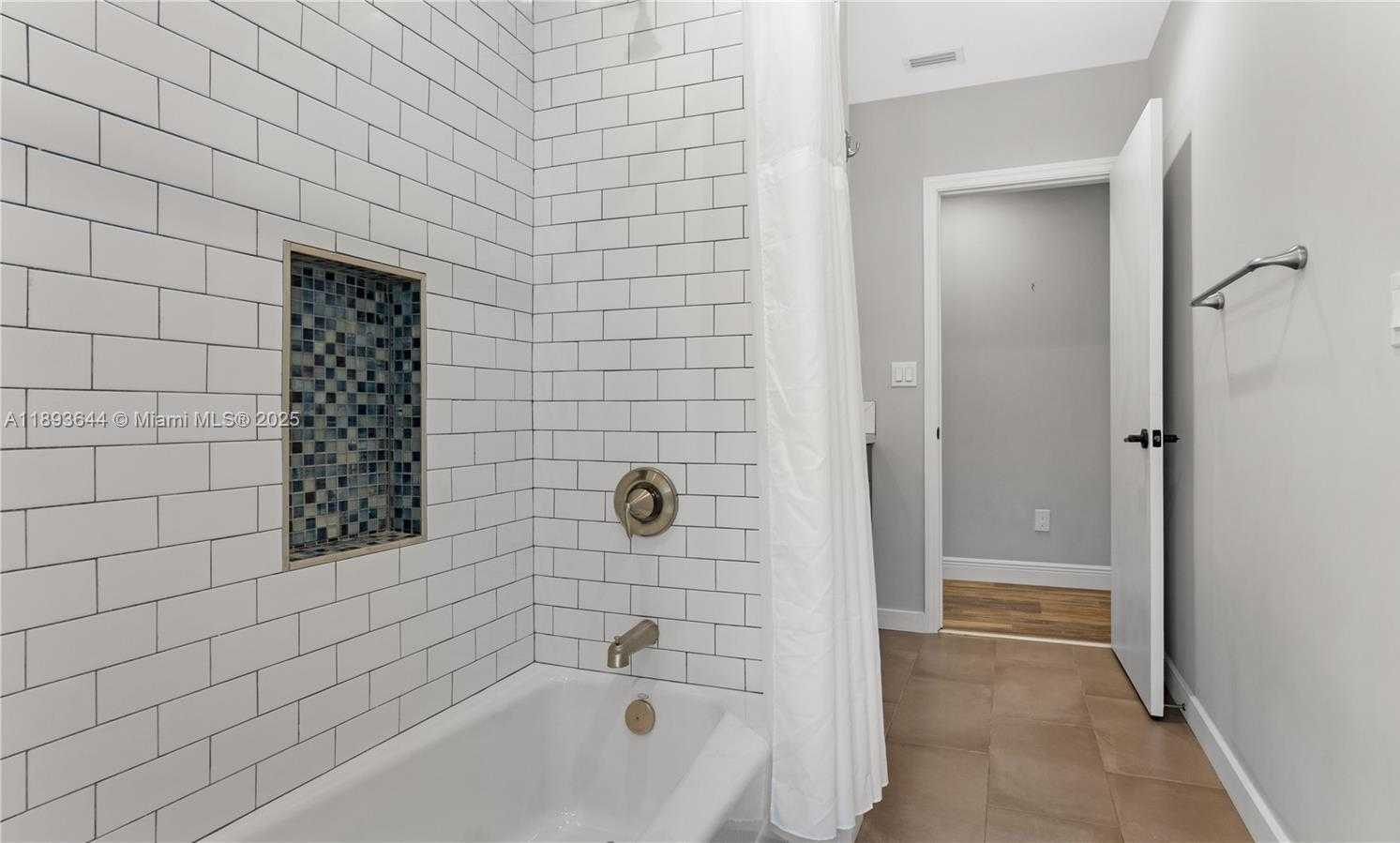 Small Image of 14590 SOUTH WEST 81ST AVE, Palmetto Bay Number 37