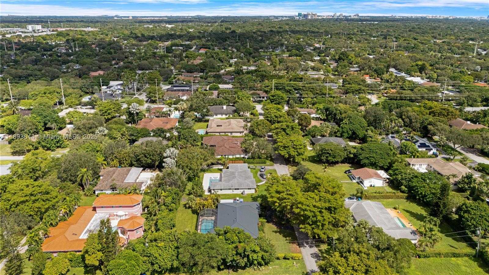 Small Image of 14590 SOUTH WEST 81ST AVE, Palmetto Bay Number 59
