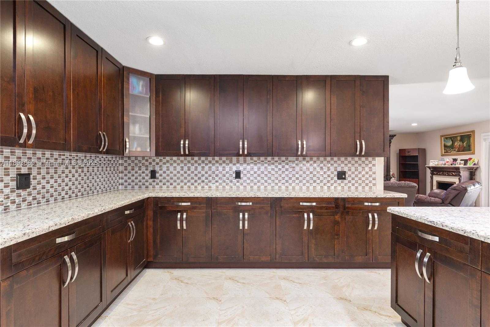 Small Image of 19501 SOUTH WEST 236TH ST, Homestead Number 16