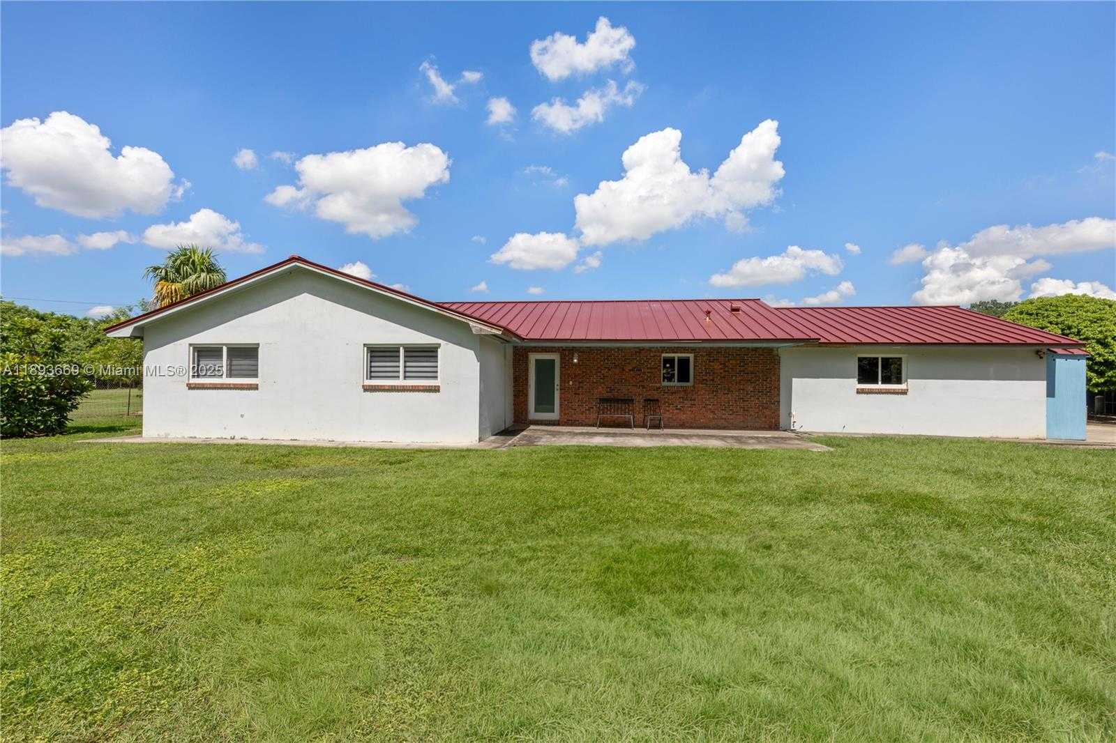 Small Image of 19501 SOUTH WEST 236TH ST, Homestead Number 2
