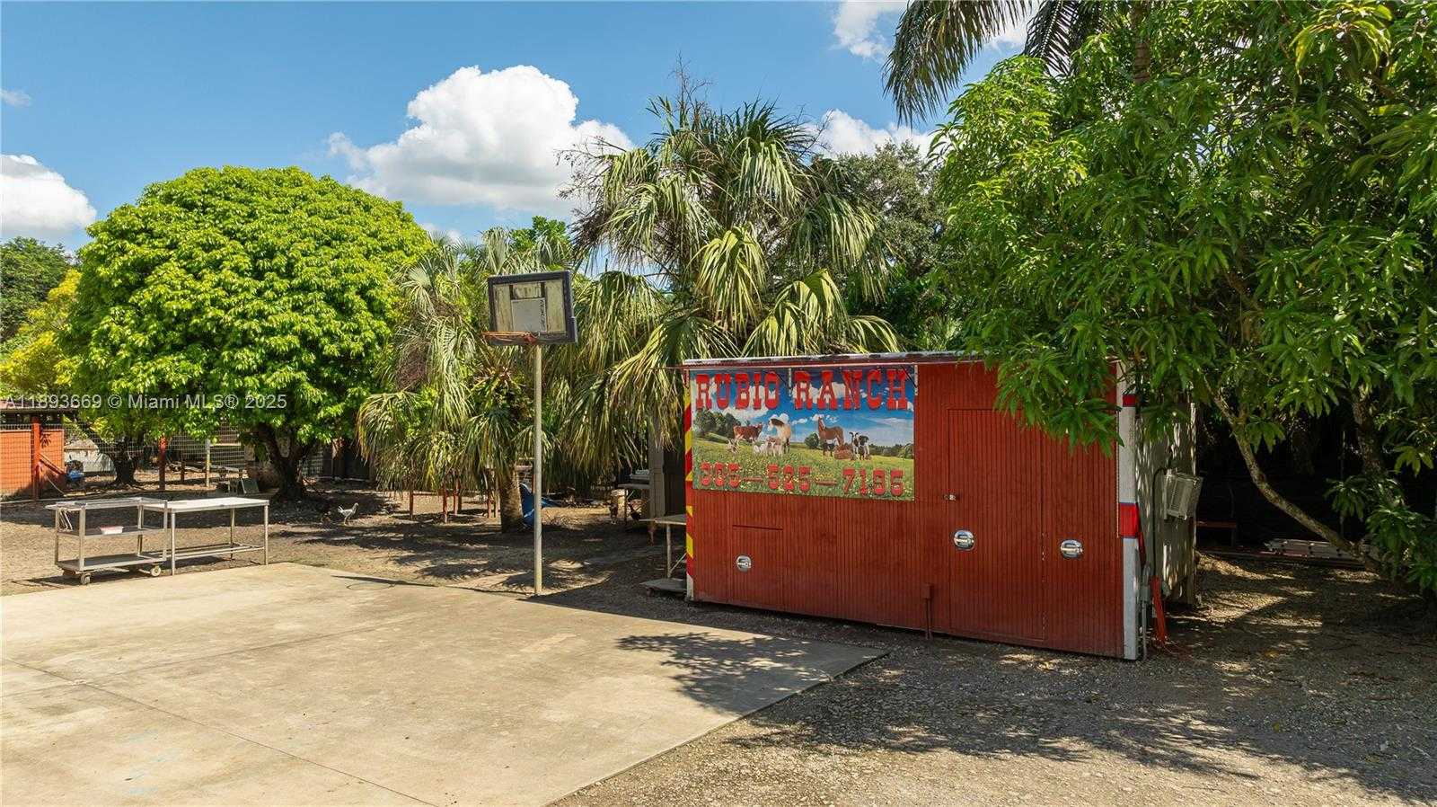 Small Image of 19501 SOUTH WEST 236TH ST, Homestead Number 52