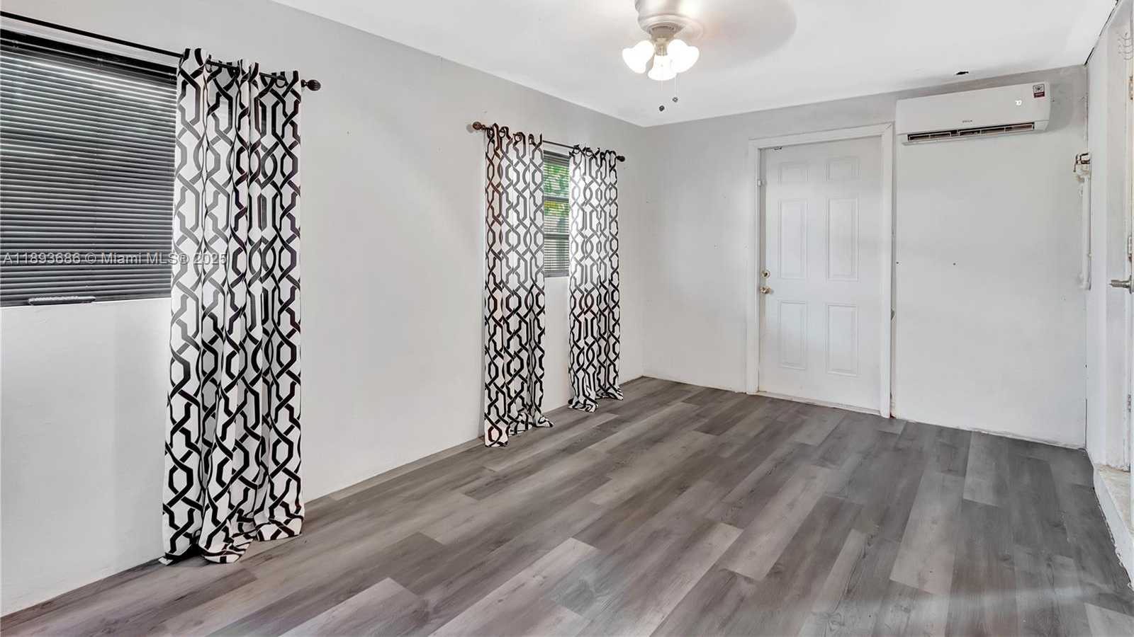 Small Image of 820 NORTH WEST 67TH AVE, Margate Number 11