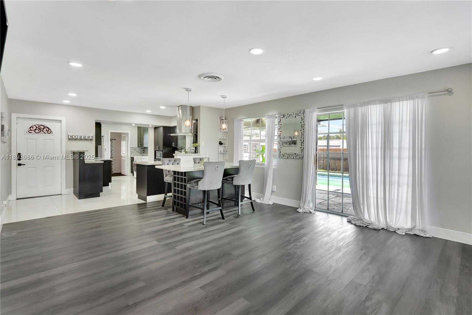 Small Image of 820 NORTH WEST 67TH AVE, Margate Number 3