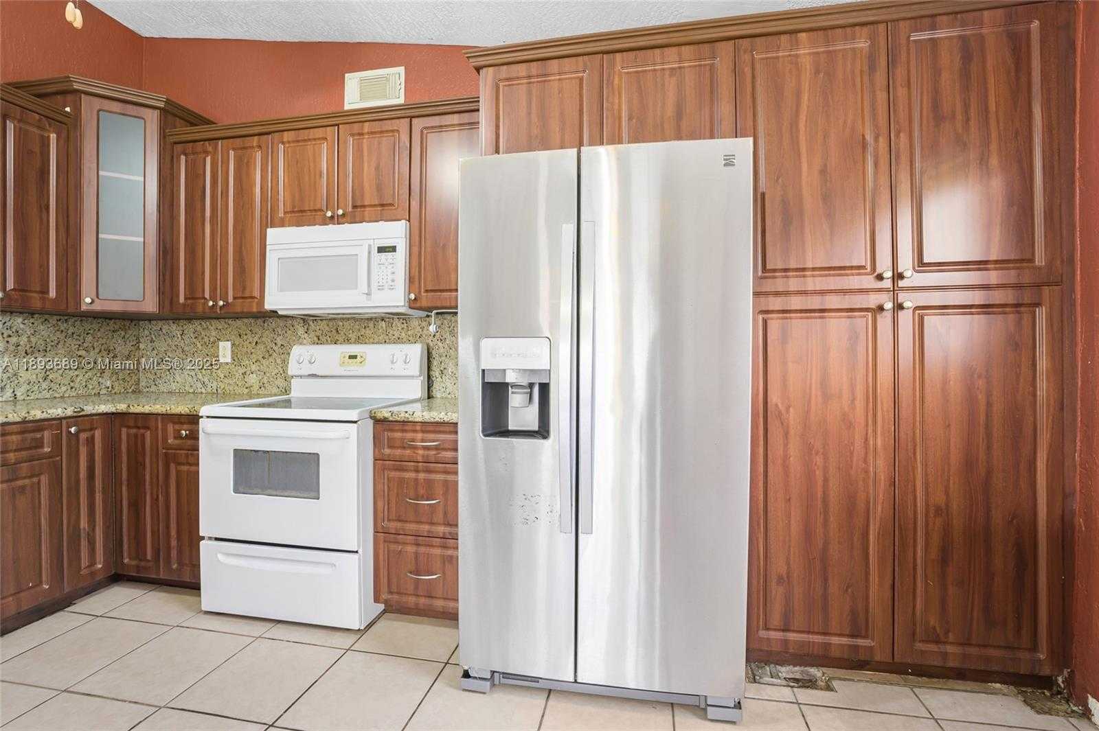 Small Image of 12424 SOUTH WEST 259TH TER, Homestead Number 10