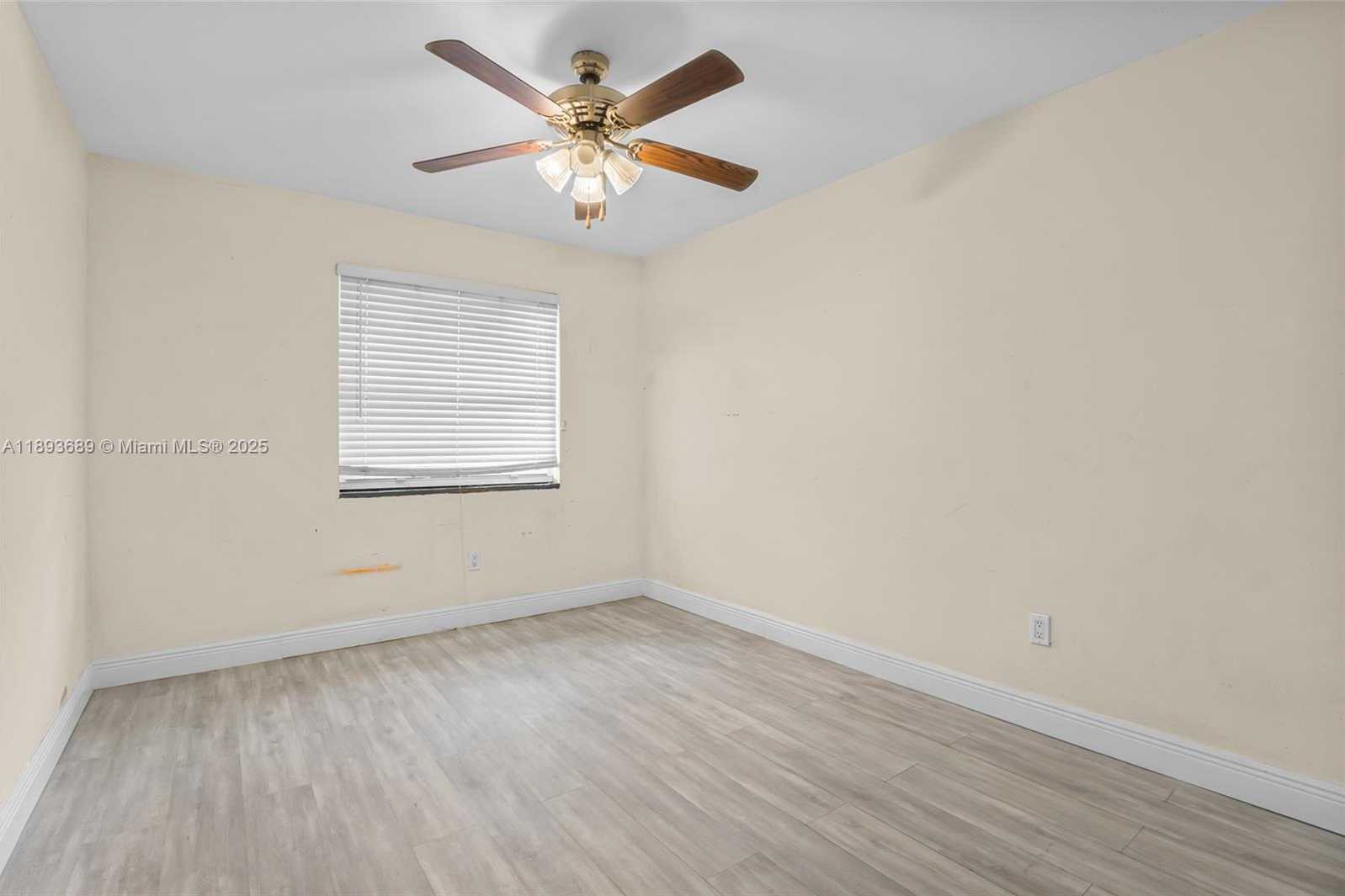 Small Image of 12424 SOUTH WEST 259TH TER, Homestead Number 16