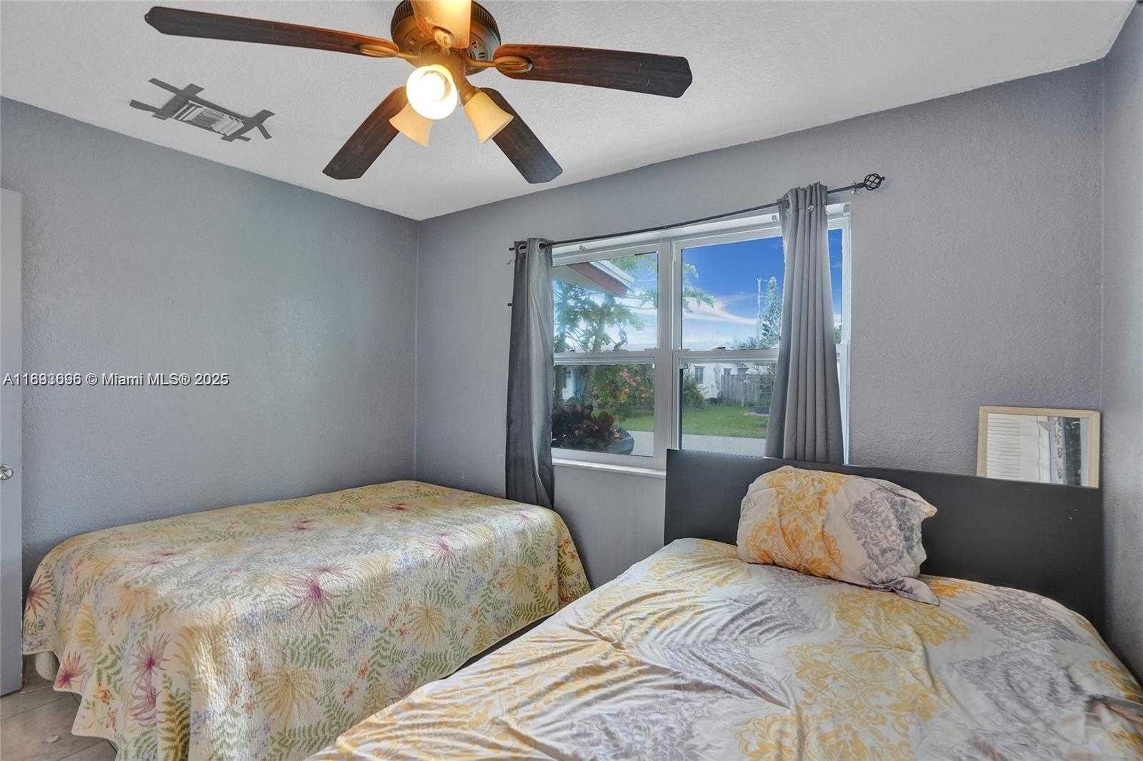 Small Image of 4577 NORTH WEST 16TH TER, Tamarac Number 12