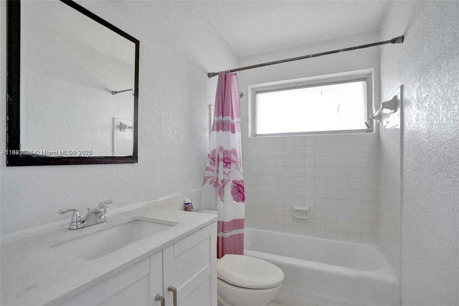 Small Image of 4577 NORTH WEST 16TH TER, Tamarac Number 13