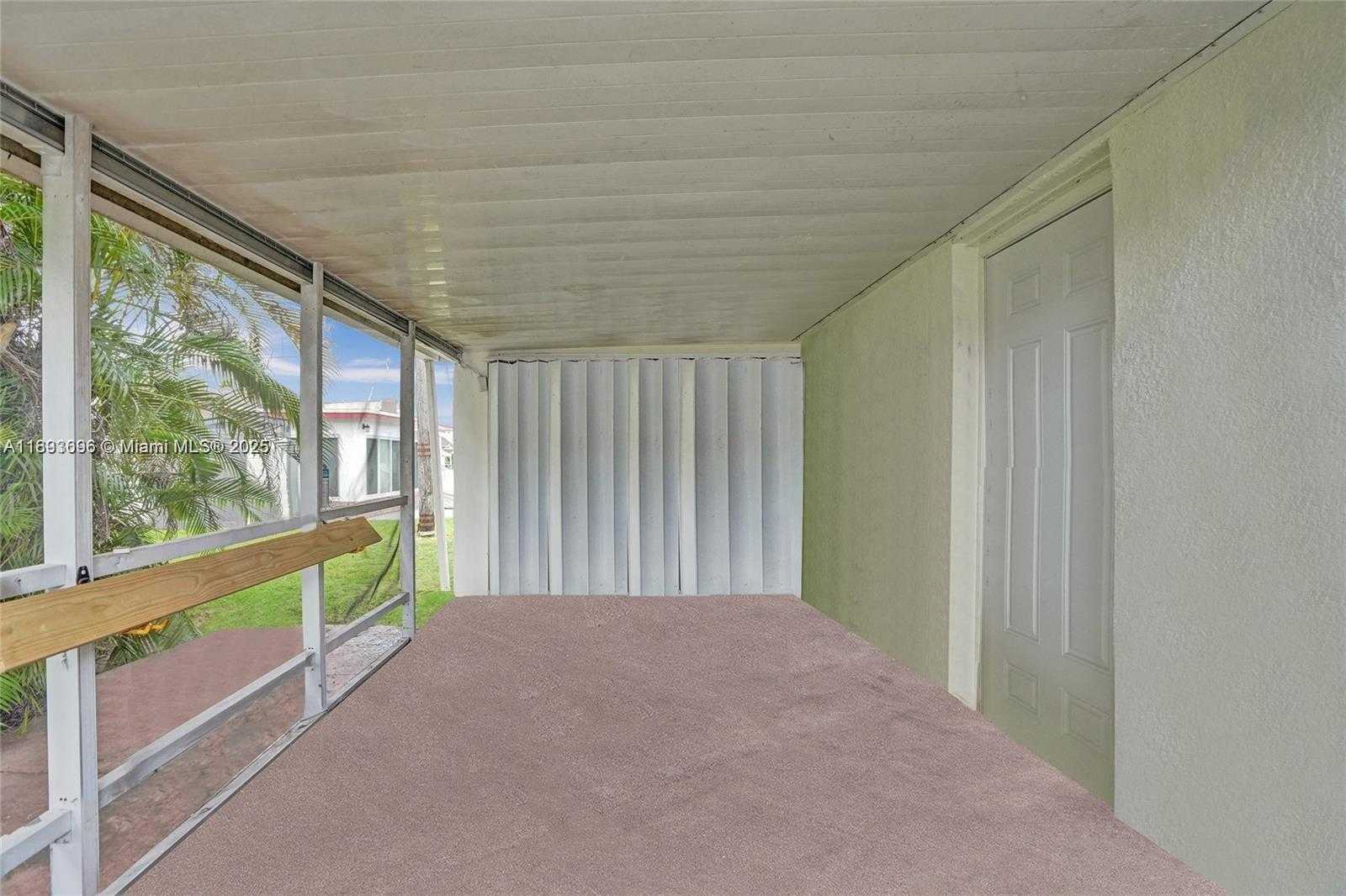 Small Image of 4577 NORTH WEST 16TH TER, Tamarac Number 15