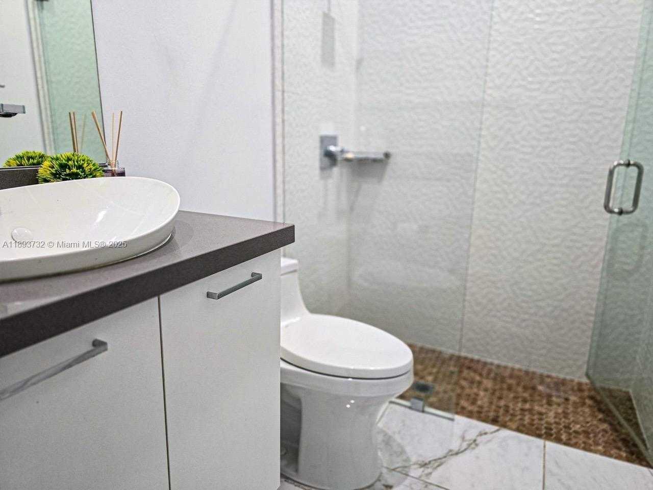 Small Image of 8137 NORTH WEST 46TH TER, Doral Number 9