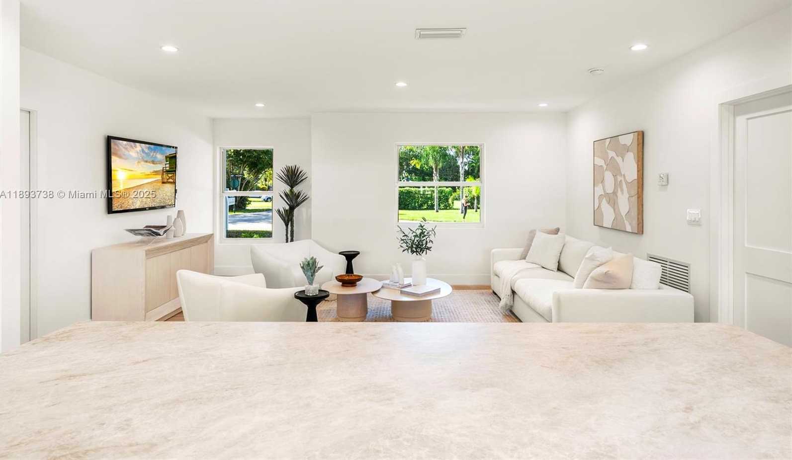 Small Image of 6951 SOUTH WEST 134TH ST, Pinecrest Number 23