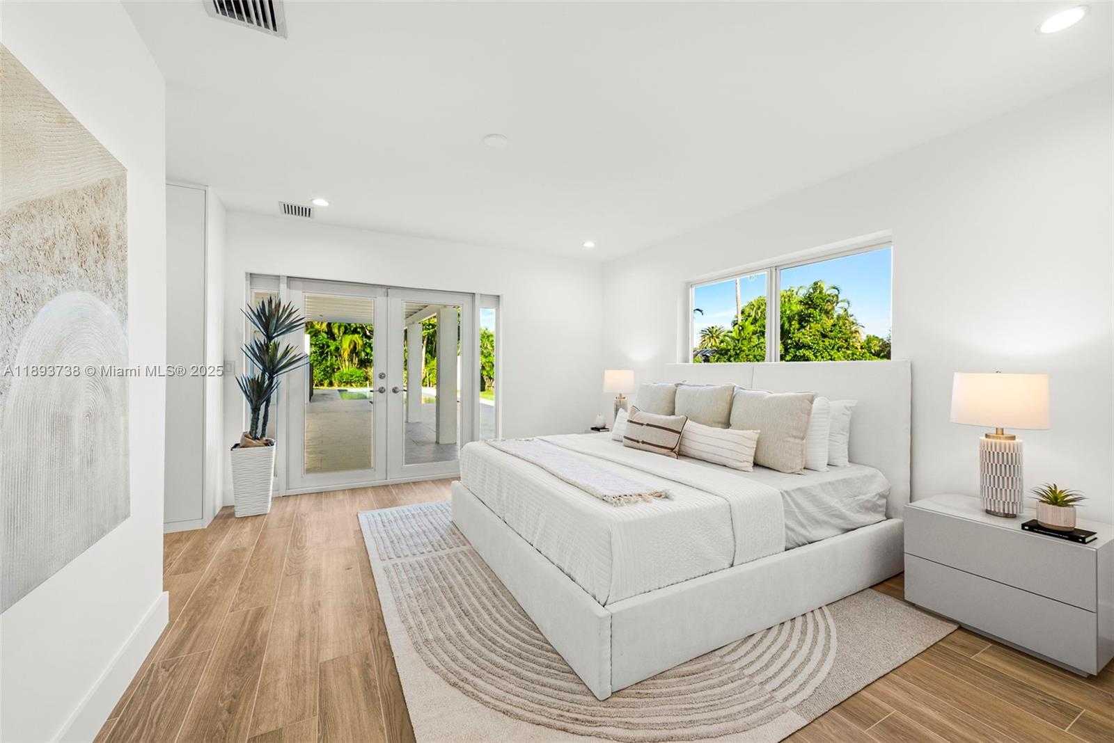 Small Image of 6951 SOUTH WEST 134TH ST, Pinecrest Number 28