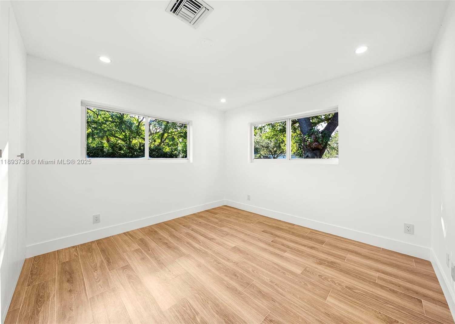 Small Image of 6951 SOUTH WEST 134TH ST, Pinecrest Number 41