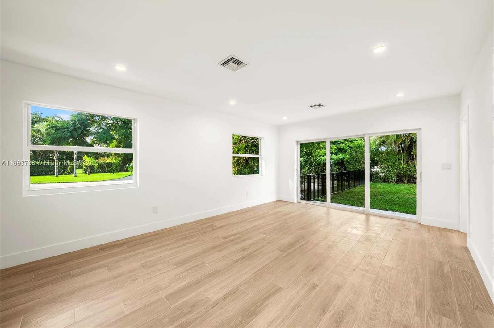 Small Image of 6951 SOUTH WEST 134TH ST, Pinecrest Number 52