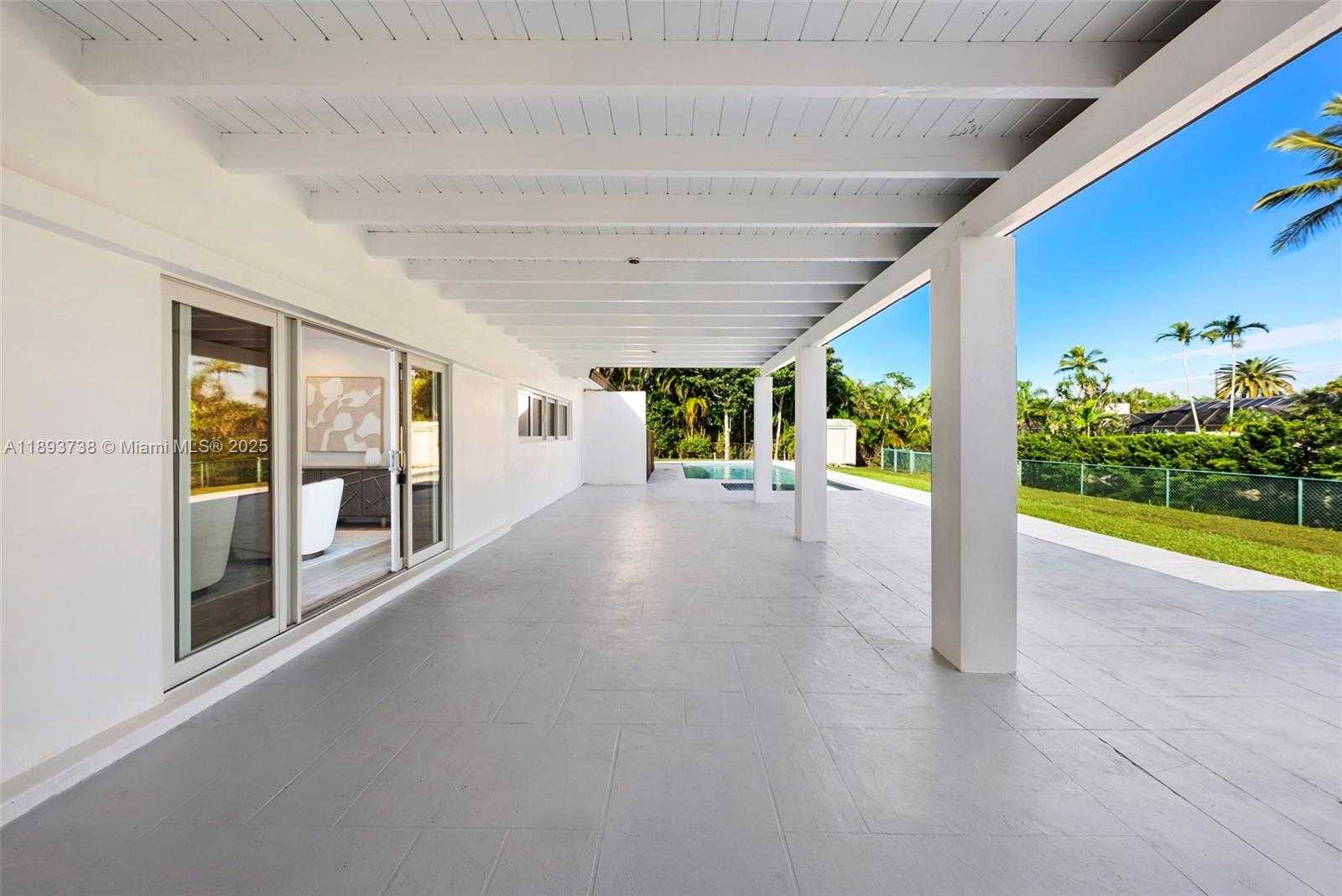 Small Image of 6951 SOUTH WEST 134TH ST, Pinecrest Number 64
