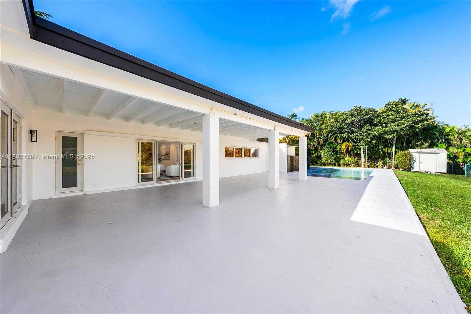 Small Image of 6951 SOUTH WEST 134TH ST, Pinecrest Number 65