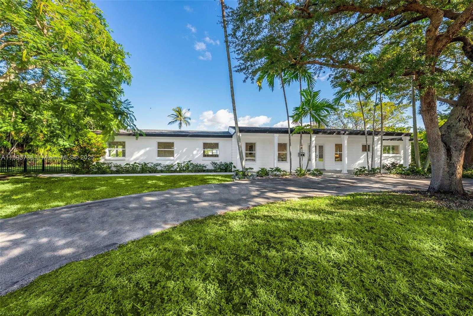 Small Image of 6951 SOUTH WEST 134TH ST, Pinecrest Number 75