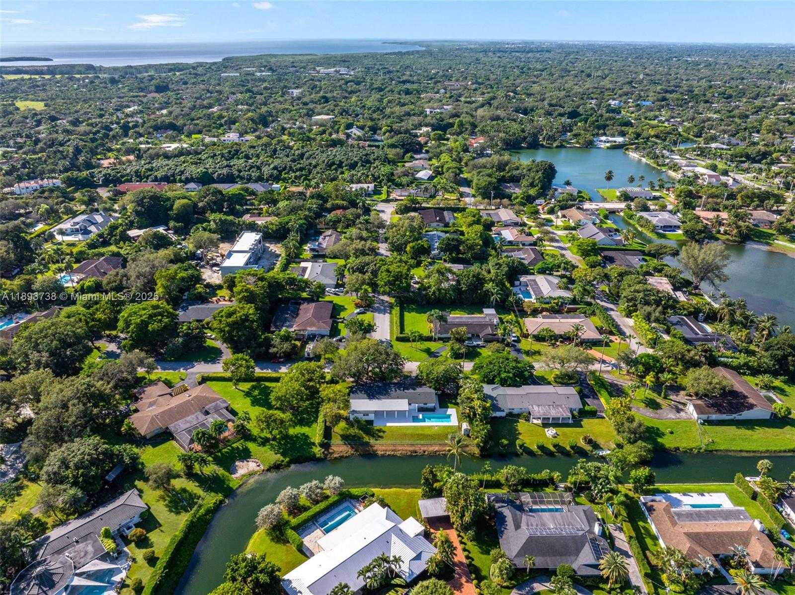 Small Image of 6951 SOUTH WEST 134TH ST, Pinecrest Number 90