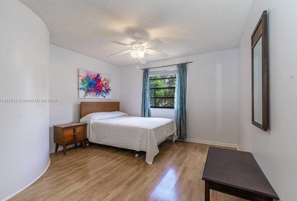 Small Image of 1855 NORTH WEST 106TH TER, Plantation Number 29
