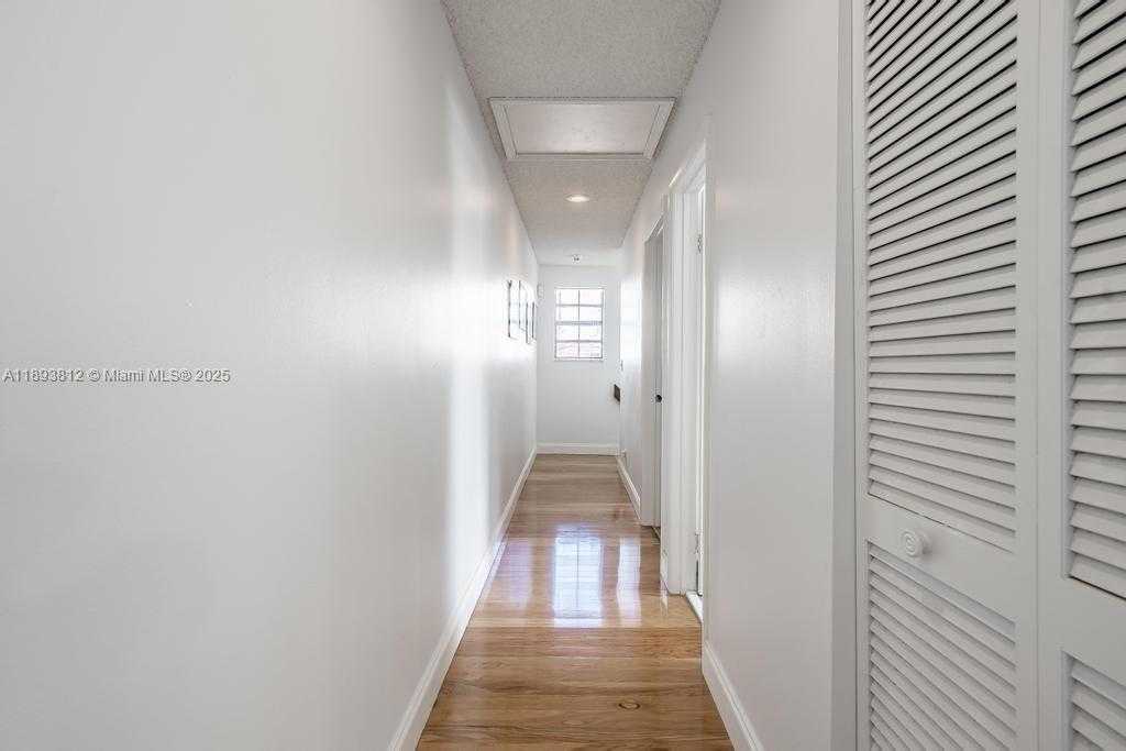 Small Image of 1855 NORTH WEST 106TH TER, Plantation Number 33