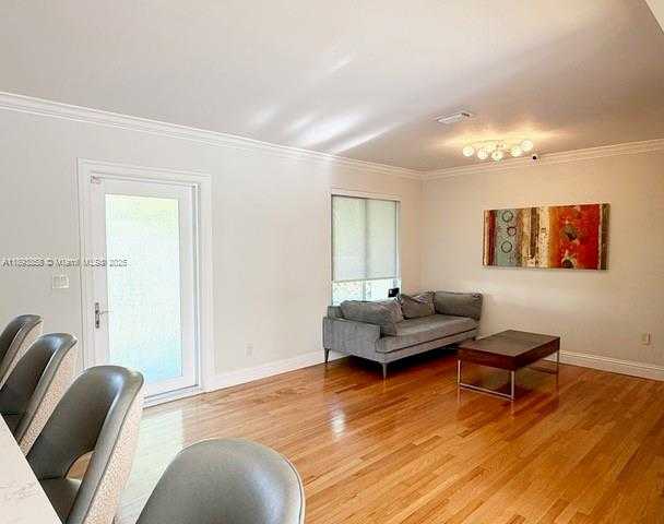 Small Image of 13075 NORTH EAST 4TH AVE, North Miami Number 19