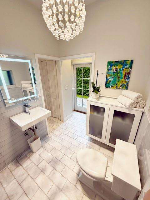 Small Image of 13075 NORTH EAST 4TH AVE, North Miami Number 28