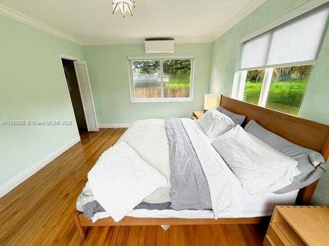 Small Image of 13075 NORTH EAST 4TH AVE, North Miami Number 32