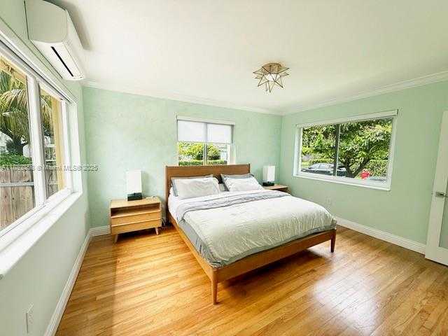 Small Image of 13075 NORTH EAST 4TH AVE, North Miami Number 35