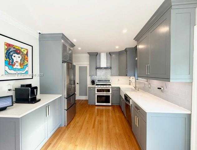 Small Image of 13075 NORTH EAST 4TH AVE, North Miami Number 8
