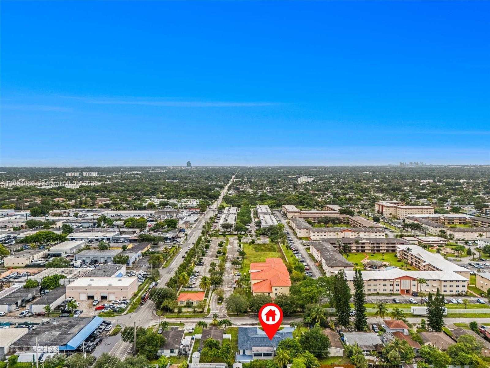 Small Image of 5526 PLUNKETT ST, Hollywood Number 62