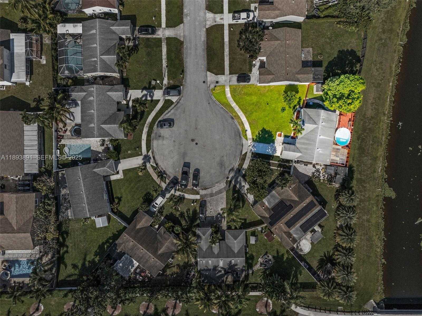Small Image of 9801 RIDGECREEK RD, Boca Raton Number 50