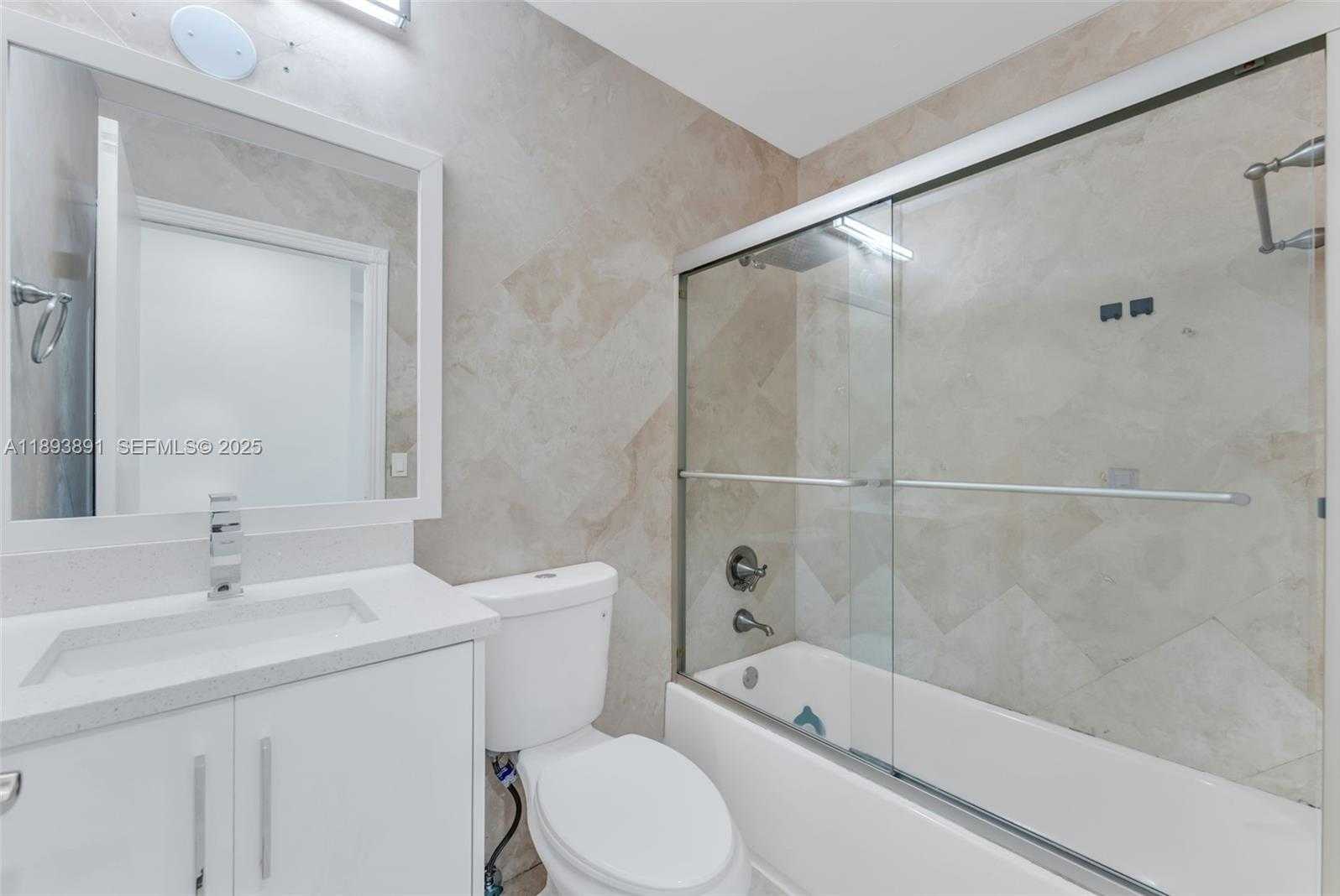 Small Image of 9801 RIDGECREEK RD, Boca Raton Number 51